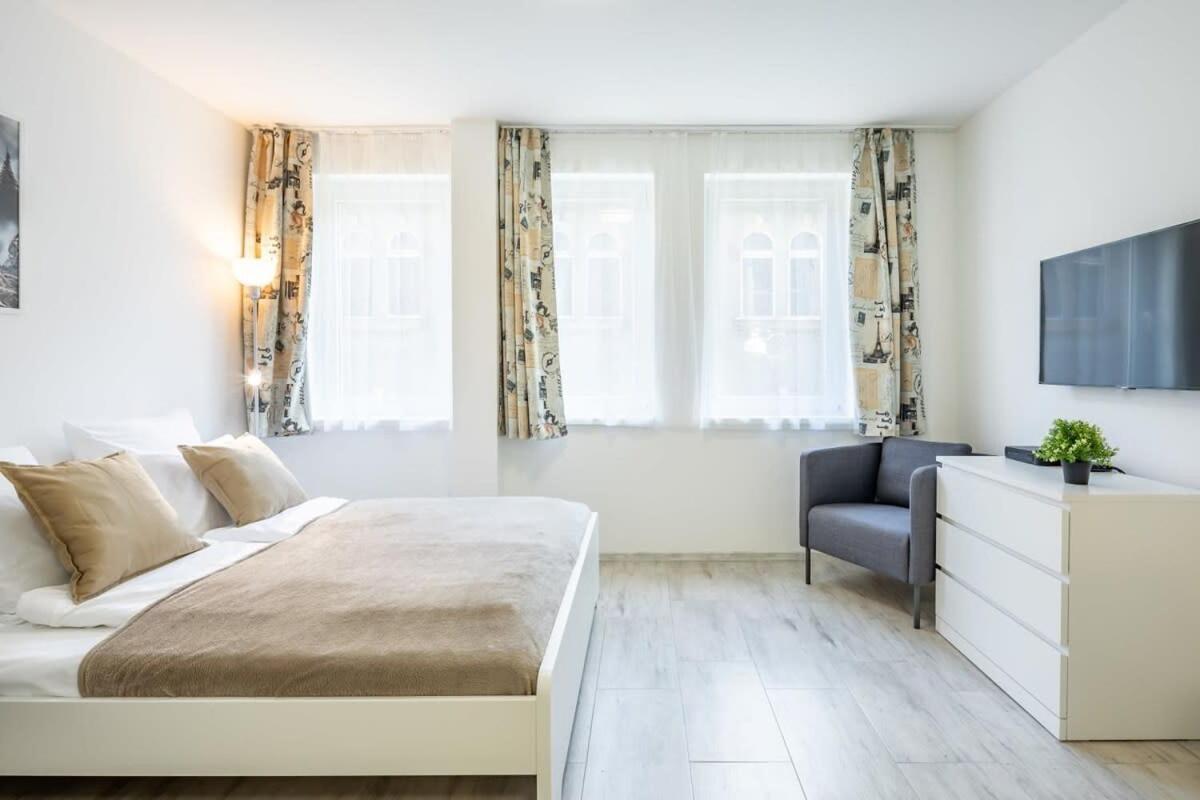 Convenient 2-Room Central Apartment ブダペスト エクステリア 写真